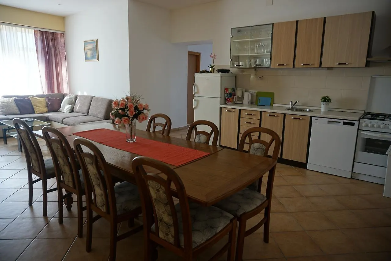 Apartments Ivancic Novi Vinodolski